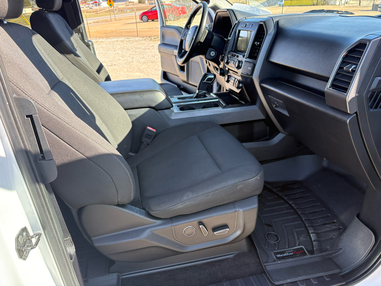 Ford F-150 4WD SuperCab 133" FX4 2018