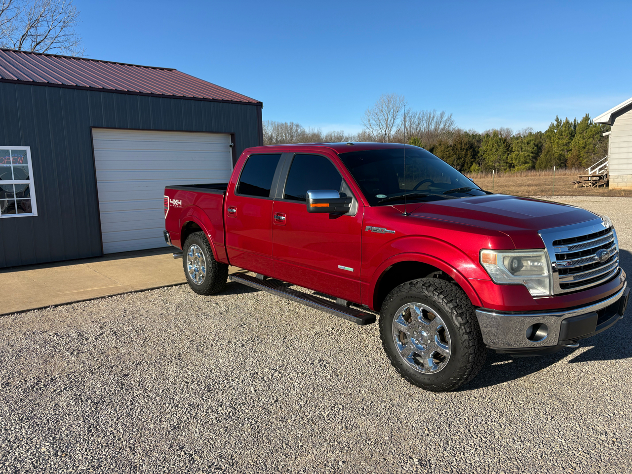 Ford F-150 SuperCrew Crew Cab 139" Lariat 4WD 2014