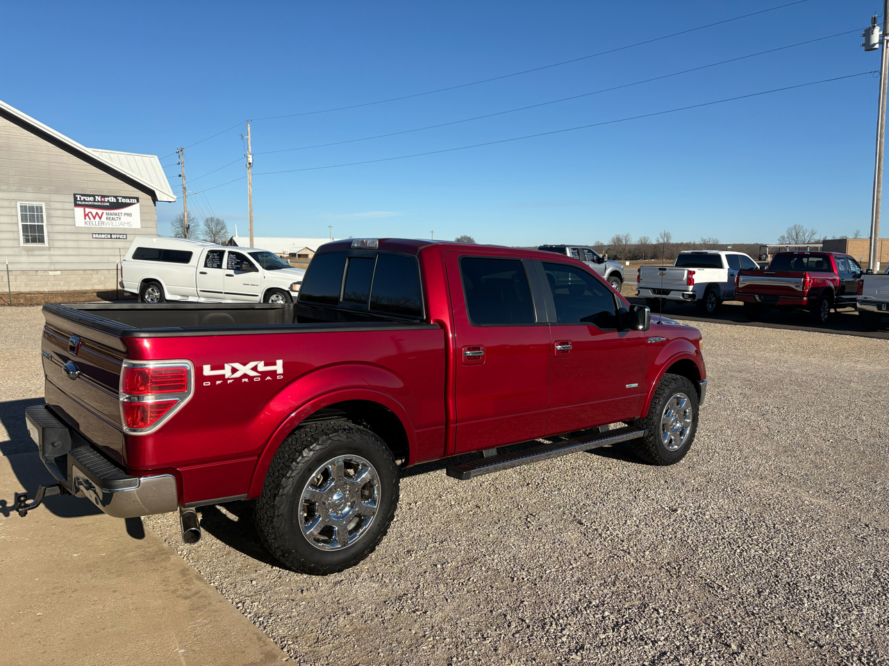 Ford F-150 SuperCrew Crew Cab 139" Lariat 4WD 2014