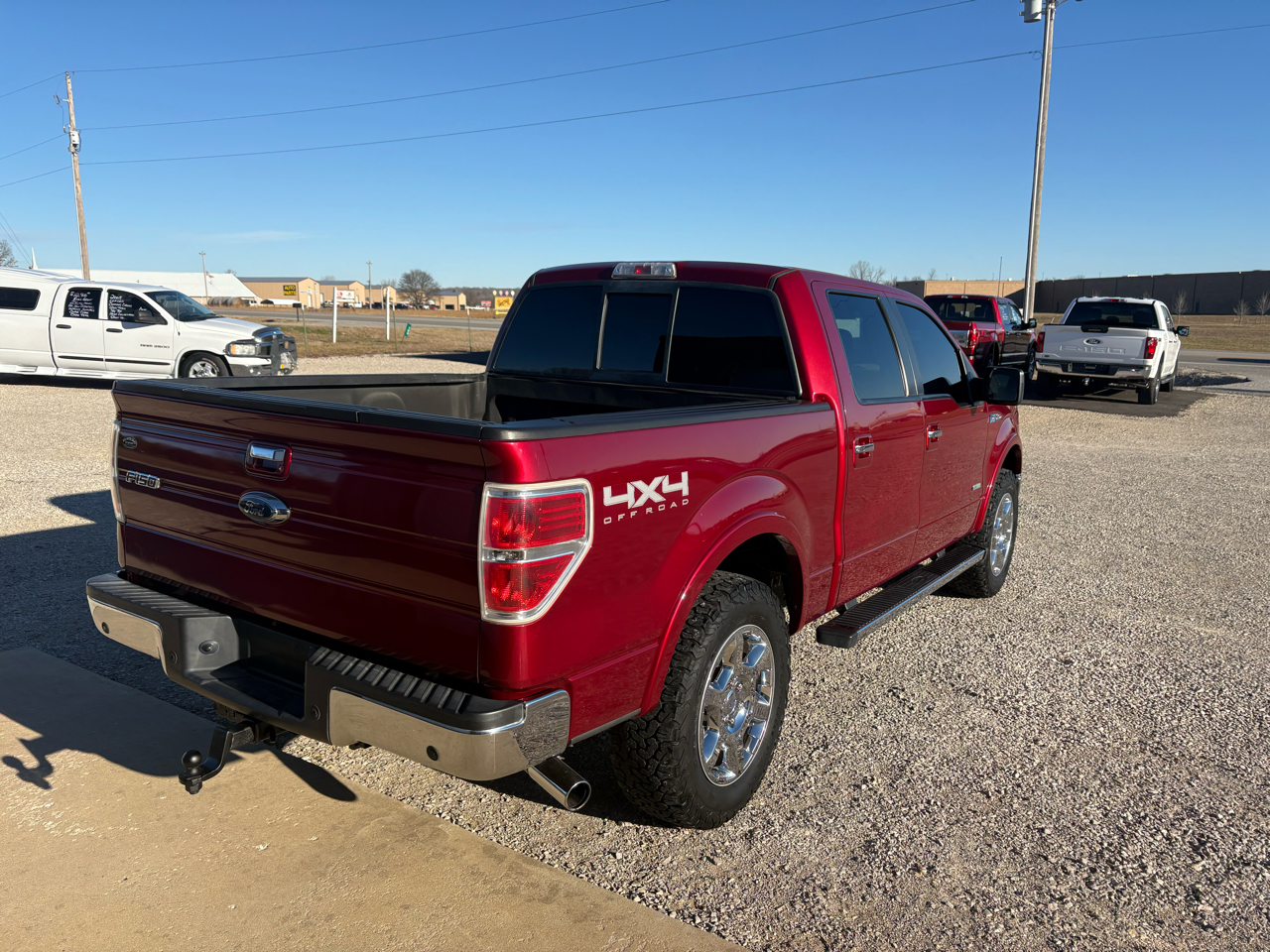Ford F-150 SuperCrew Crew Cab 139" Lariat 4WD 2014