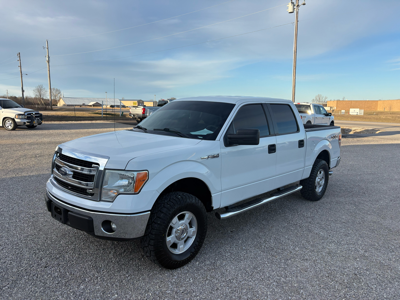 Ford F-150 4WD SuperCrew 139" XLT 2014
