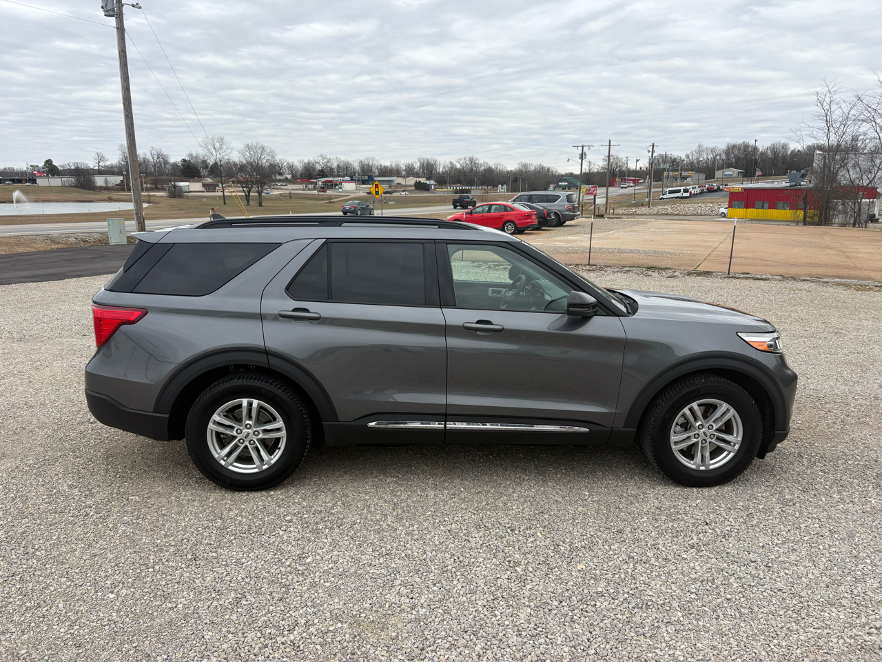 Ford Explorer XLT 2022