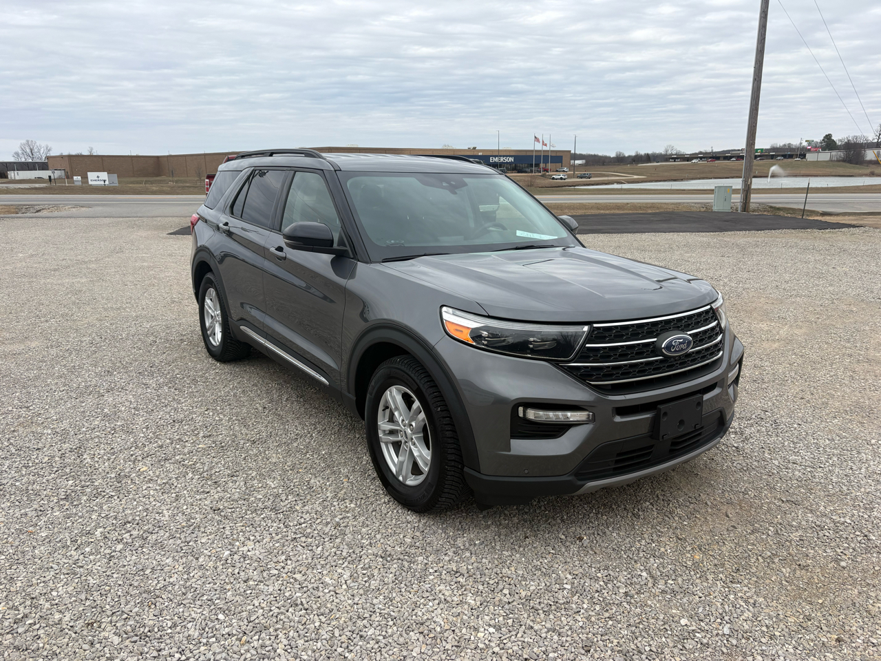 Ford Explorer XLT 2022