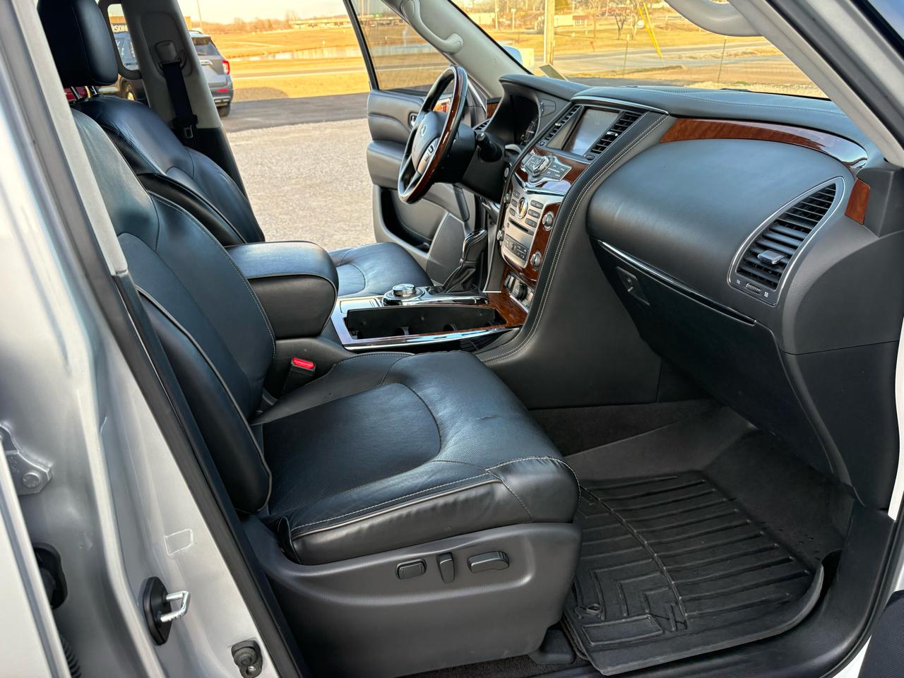 Infiniti QX80 Limited 4WD 2019