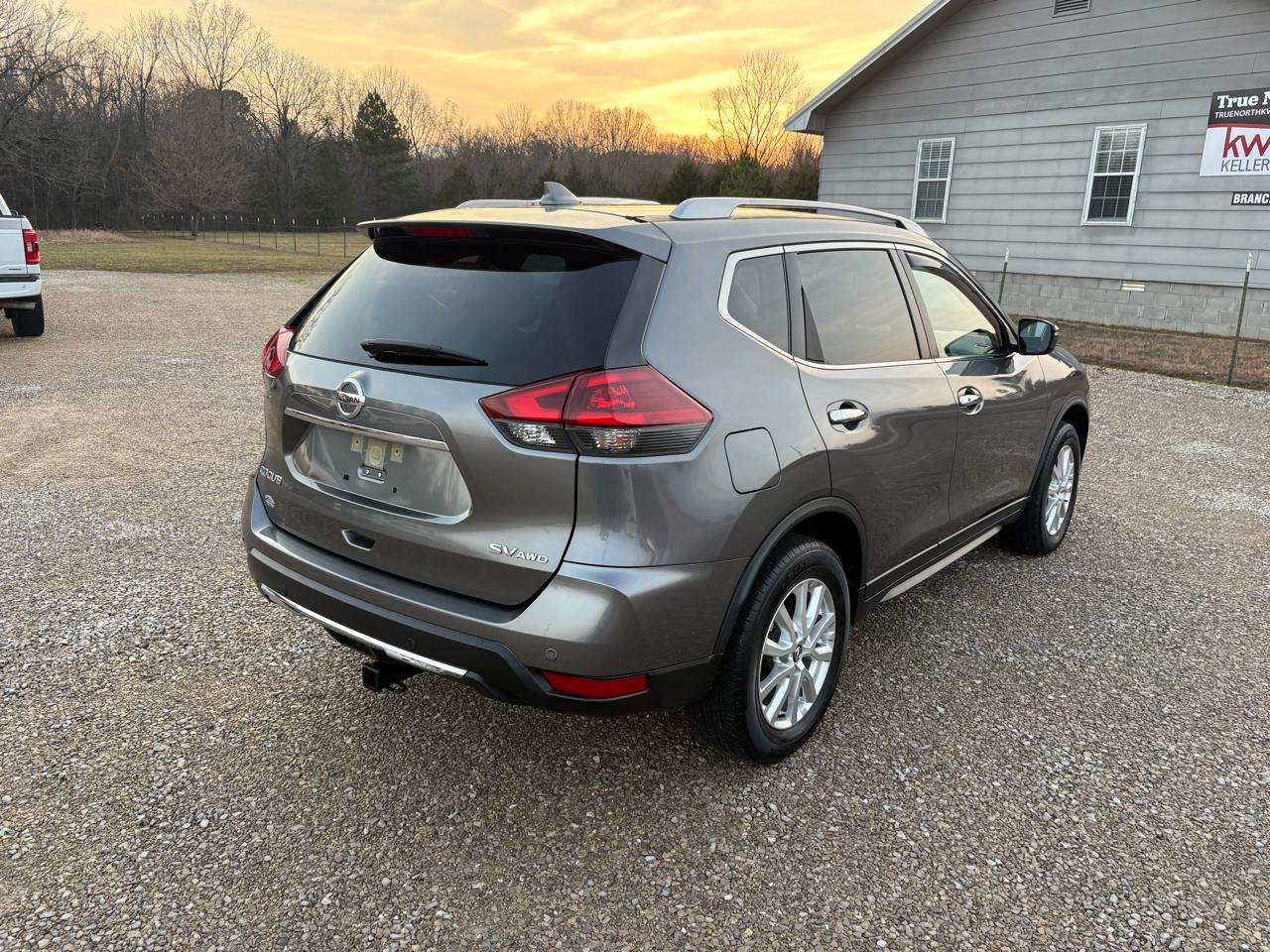 Nissan Rogue AWD 4dr SV 2020