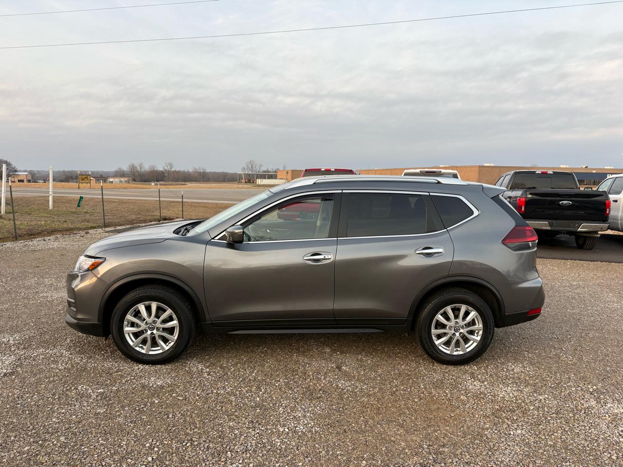 Nissan Rogue AWD 4dr SV 2020