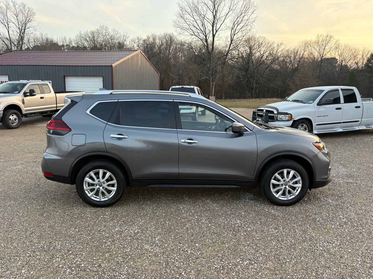 Nissan Rogue AWD 4dr SV 2020