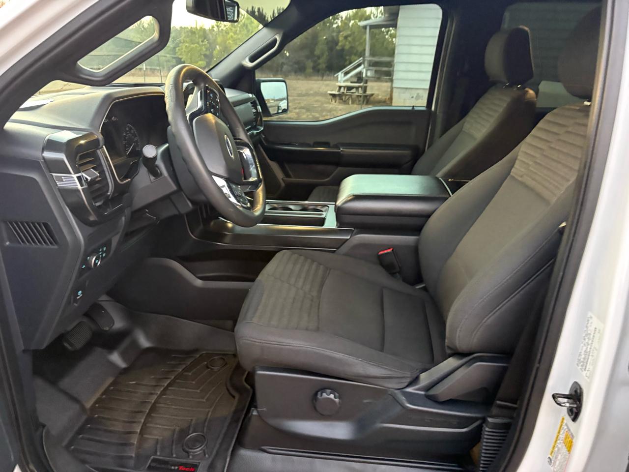 Ford F-150 4WD SuperCrew 139" XLT 2021