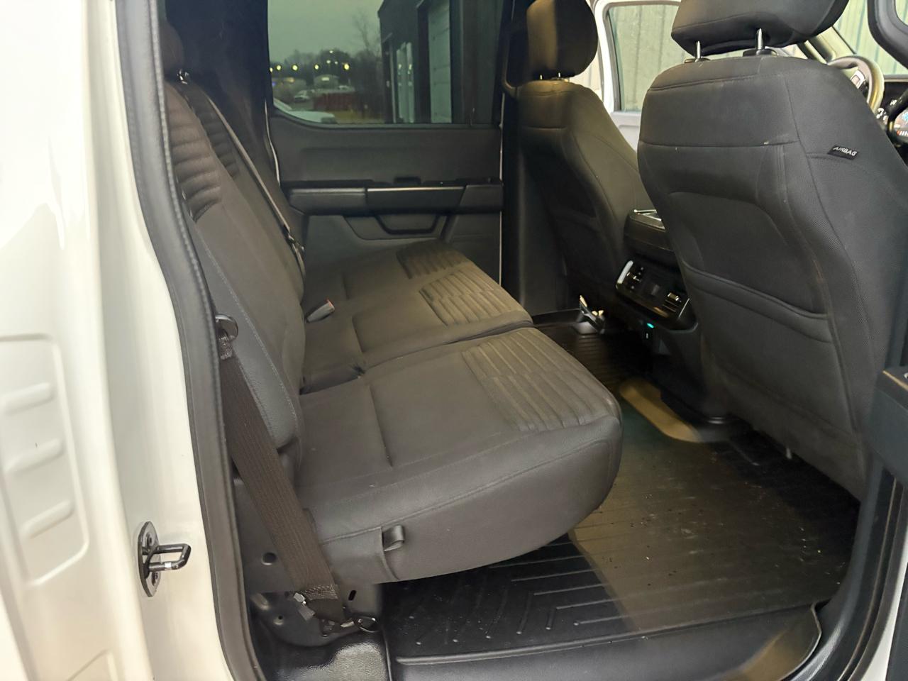 Ford F-150 4WD SuperCrew 139" XLT 2021