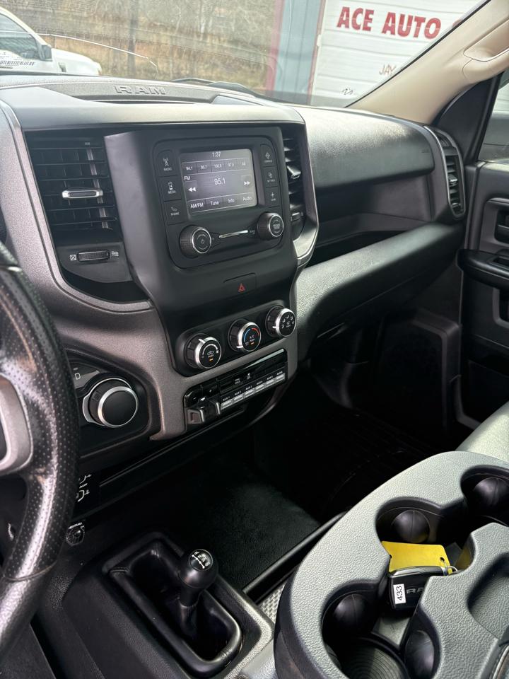 RAM 2500 Tradesman Regular Cab 4WD 2020