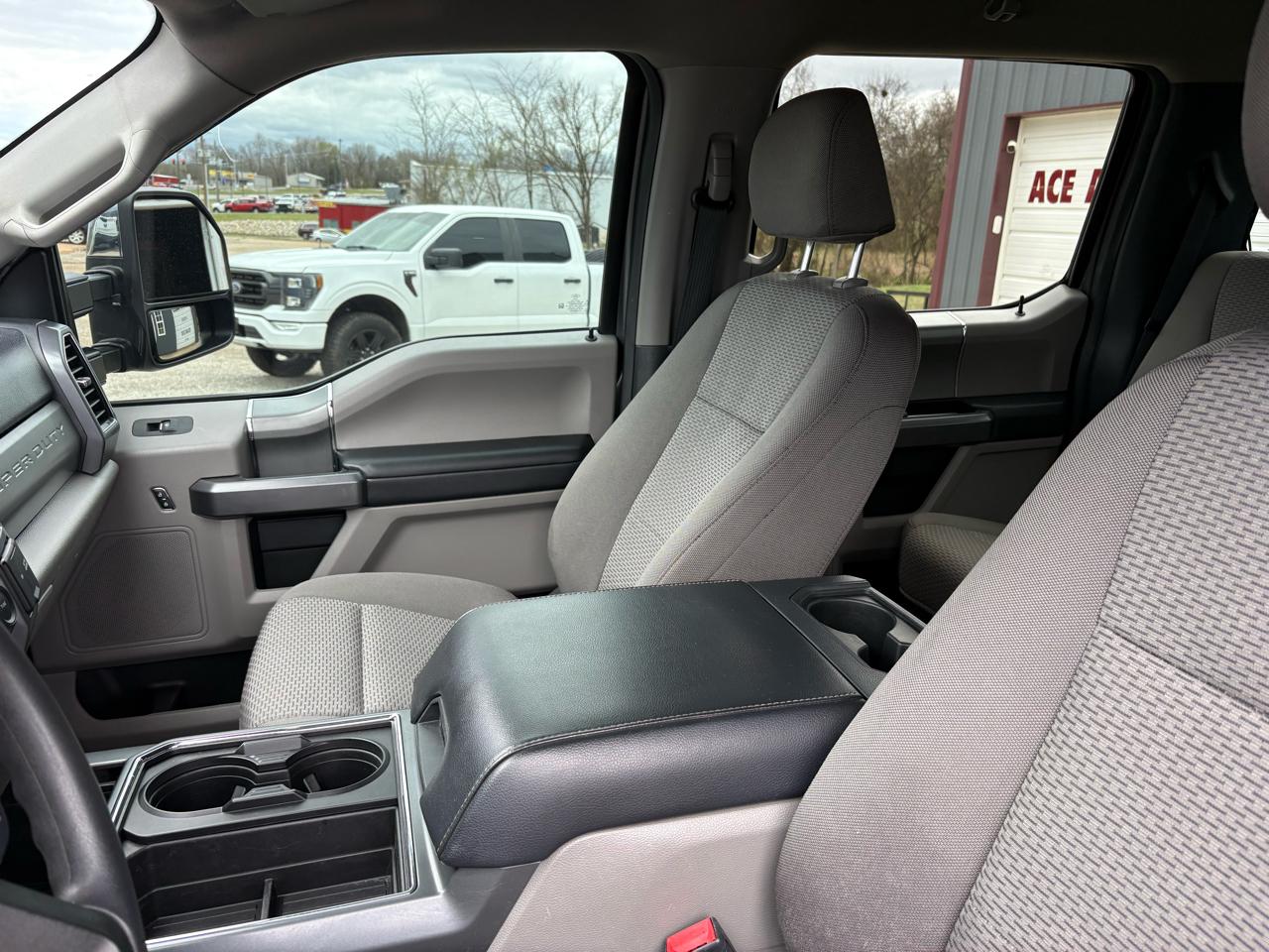 Ford F-250 SD FX4 Crew Cab 4WD 2022