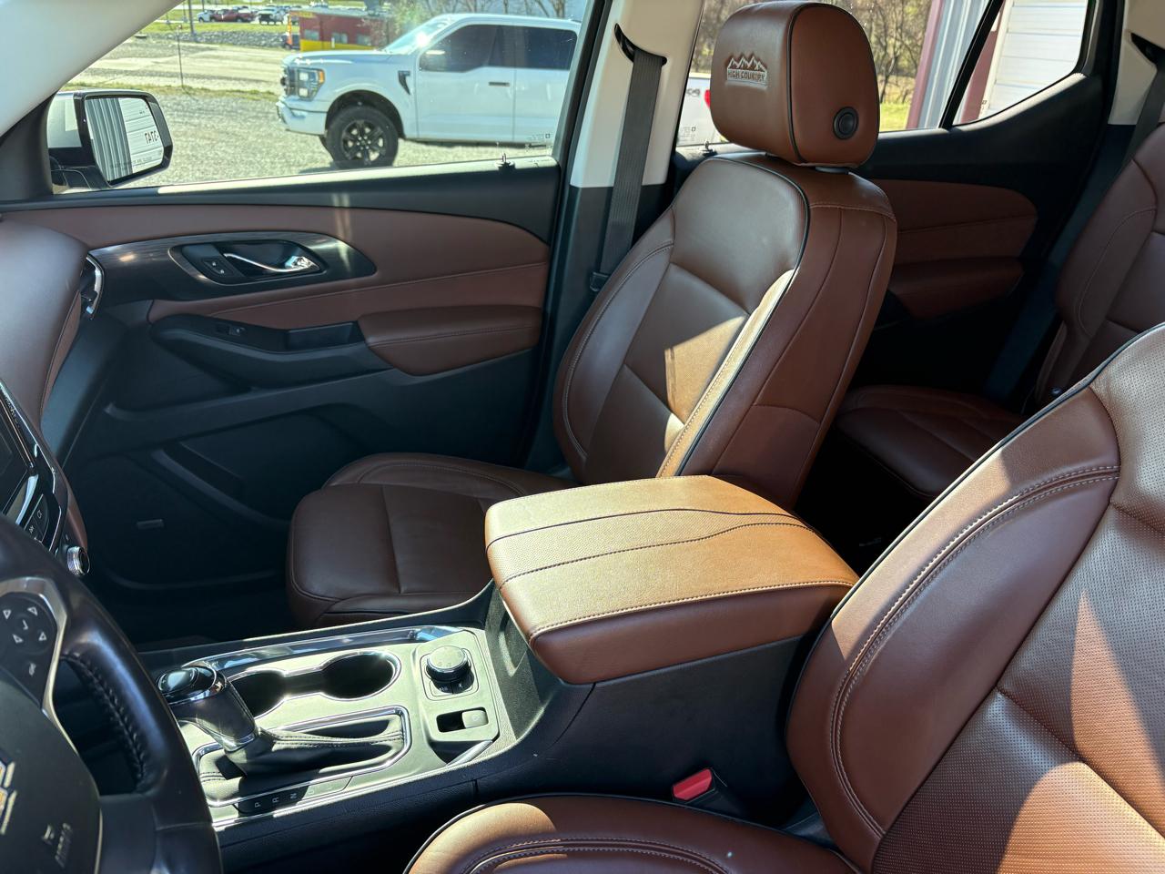 Chevrolet Traverse AWD 4dr High Country w/2LZ 2019