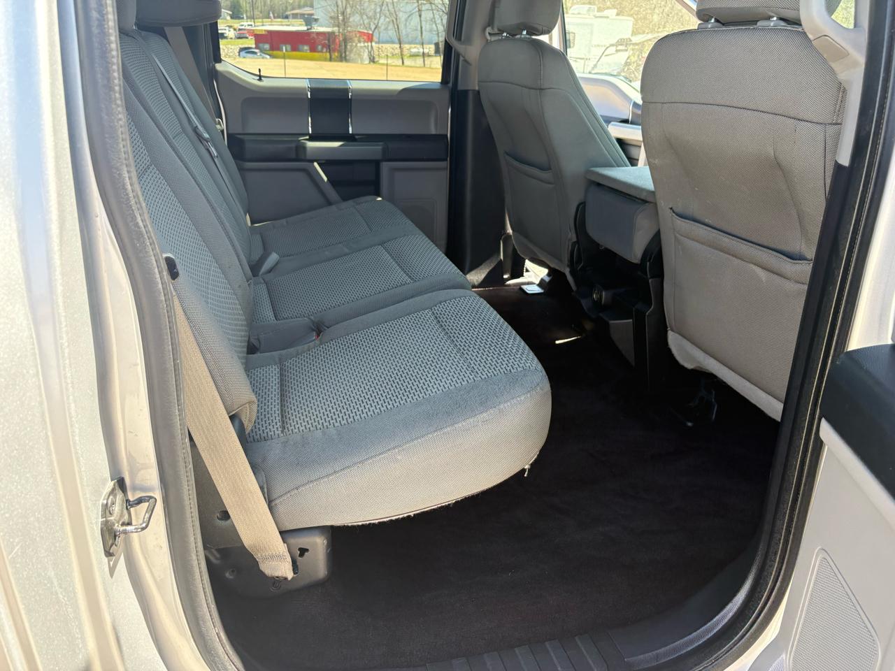 Ford F-150 4WD SuperCrew 139" XLT 2016