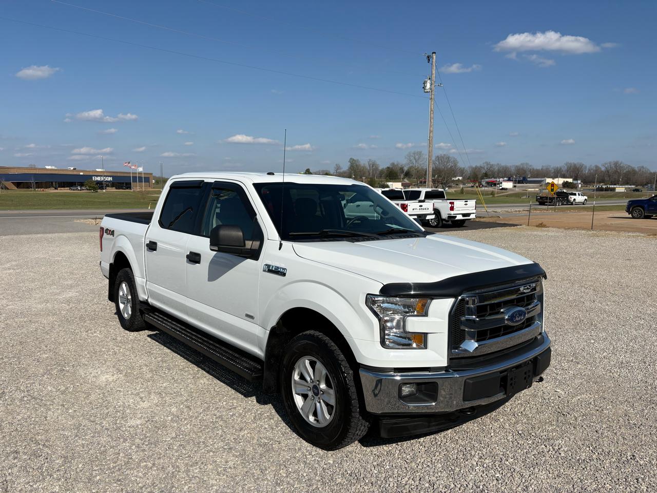 Ford F-150 4WD SuperCrew 139" XLT 2017
