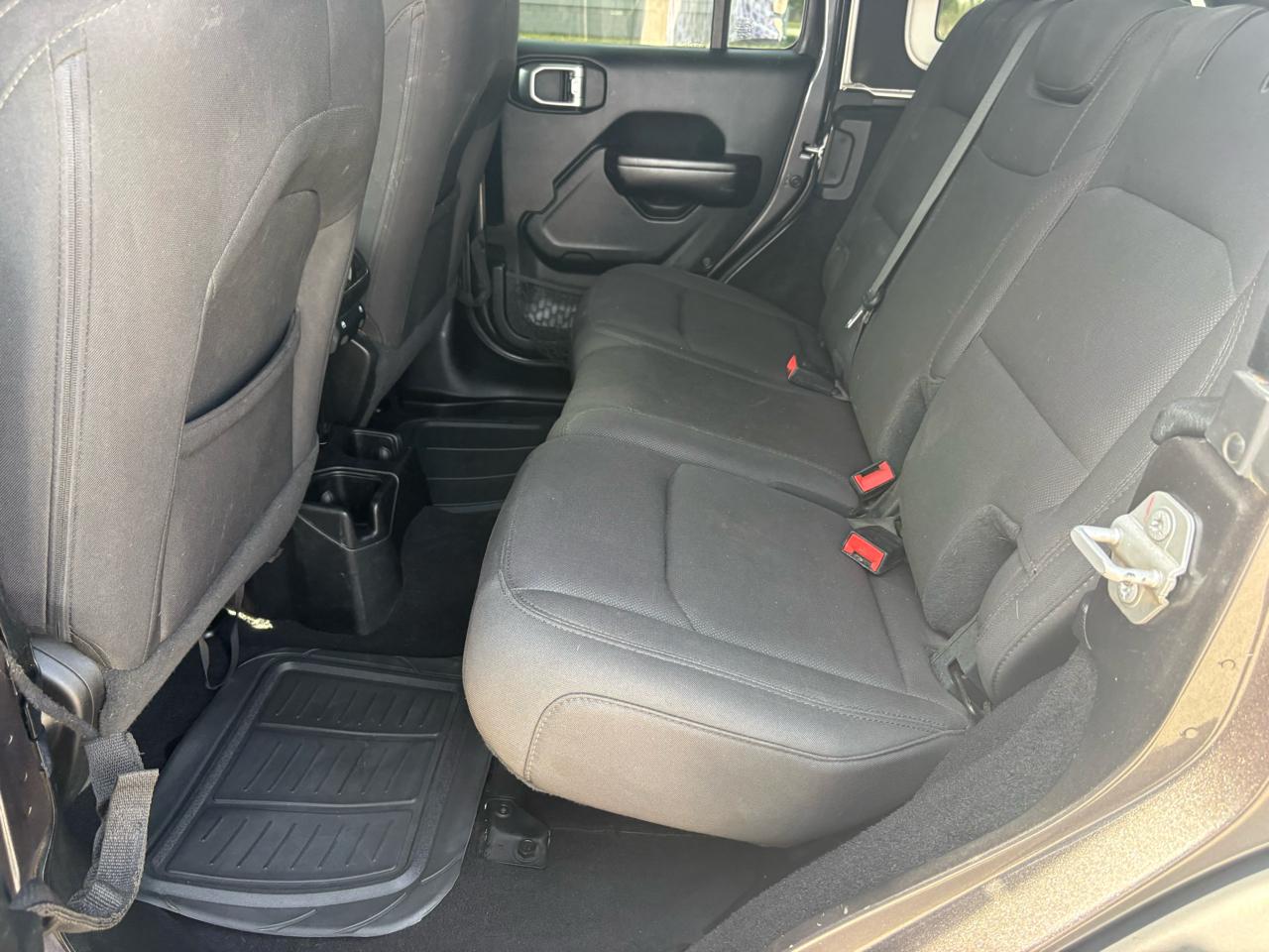 Jeep Wrangler Unlimited Sport 2020