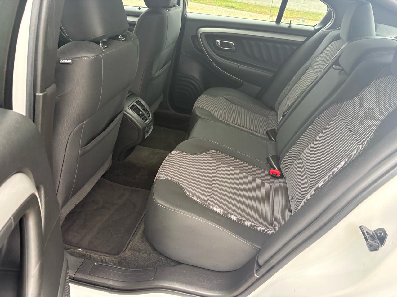 Ford Taurus SEL FWD 2018