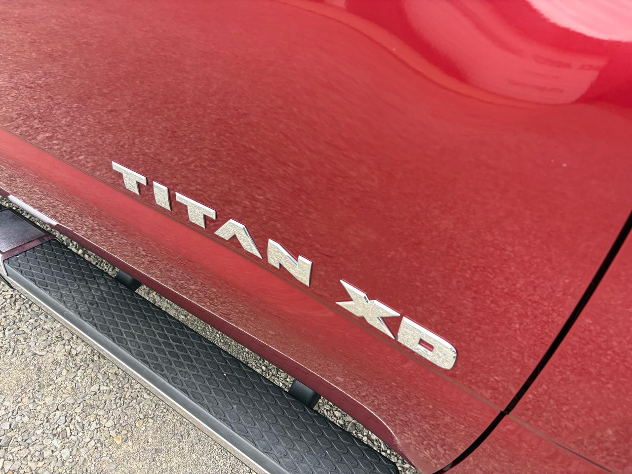 Nissan Titan XD PRO-4X Crew Cab 4WD Diesel 2019
