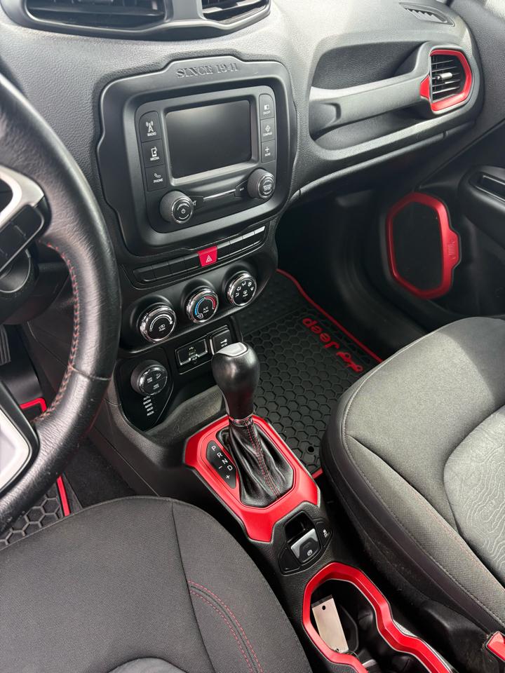 Jeep Renegade 4WD 4dr Trailhawk 2015