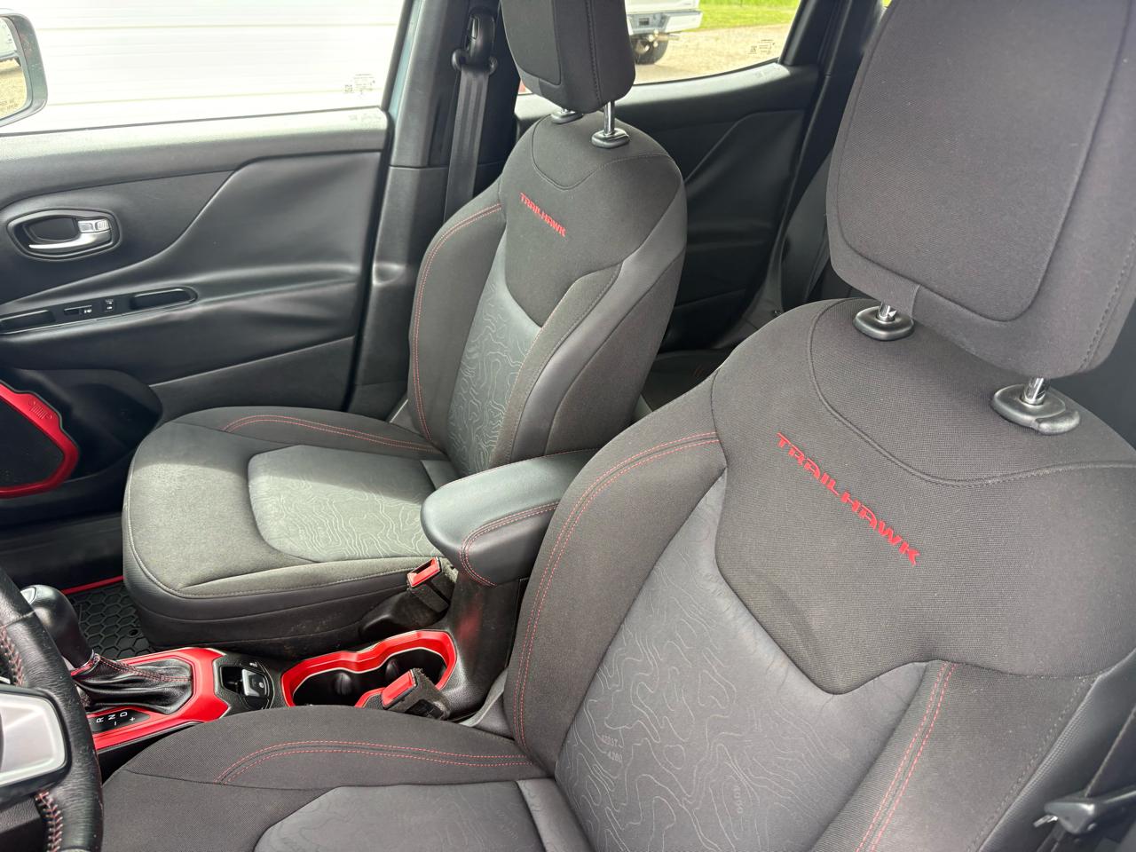 Jeep Renegade 4WD 4dr Trailhawk 2015