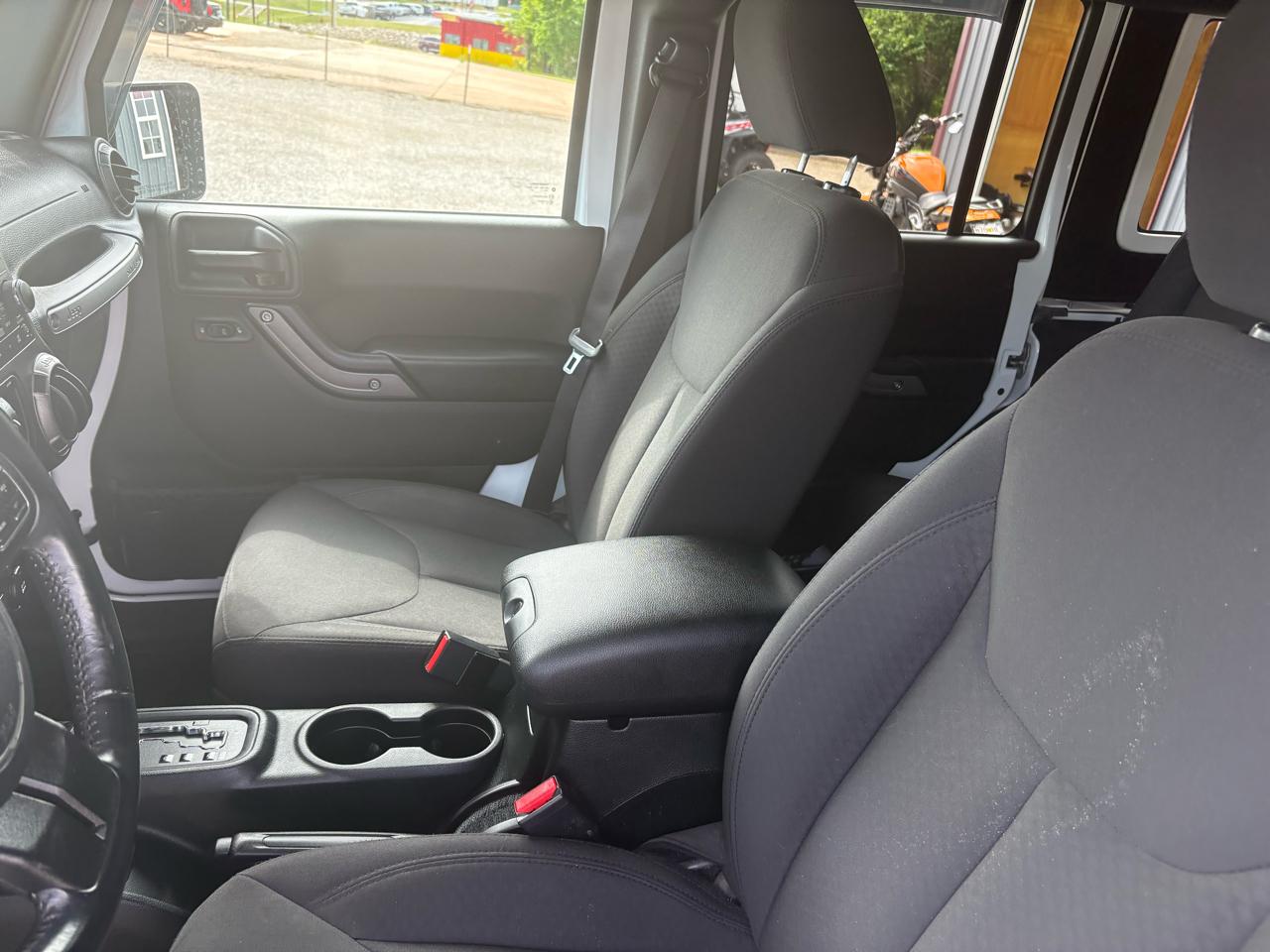 Jeep Wrangler JK Unlimited Sport 4WD 2018