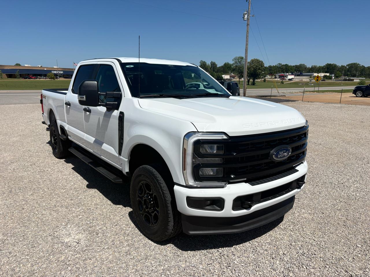 Ford F-250 SD XLT Crew Cab 4WD 2024