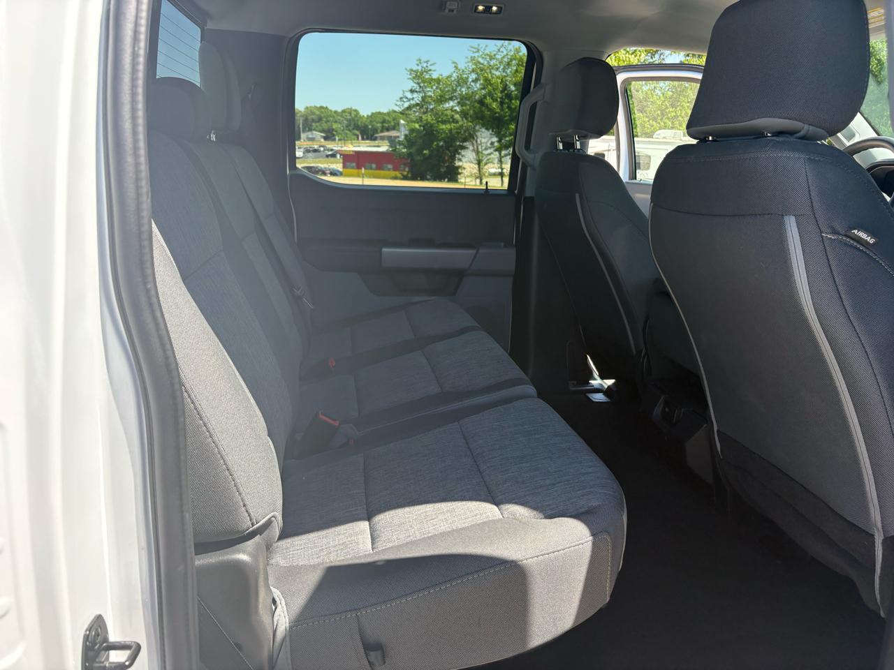 Ford F-250 SD XLT Crew Cab 4WD 2024