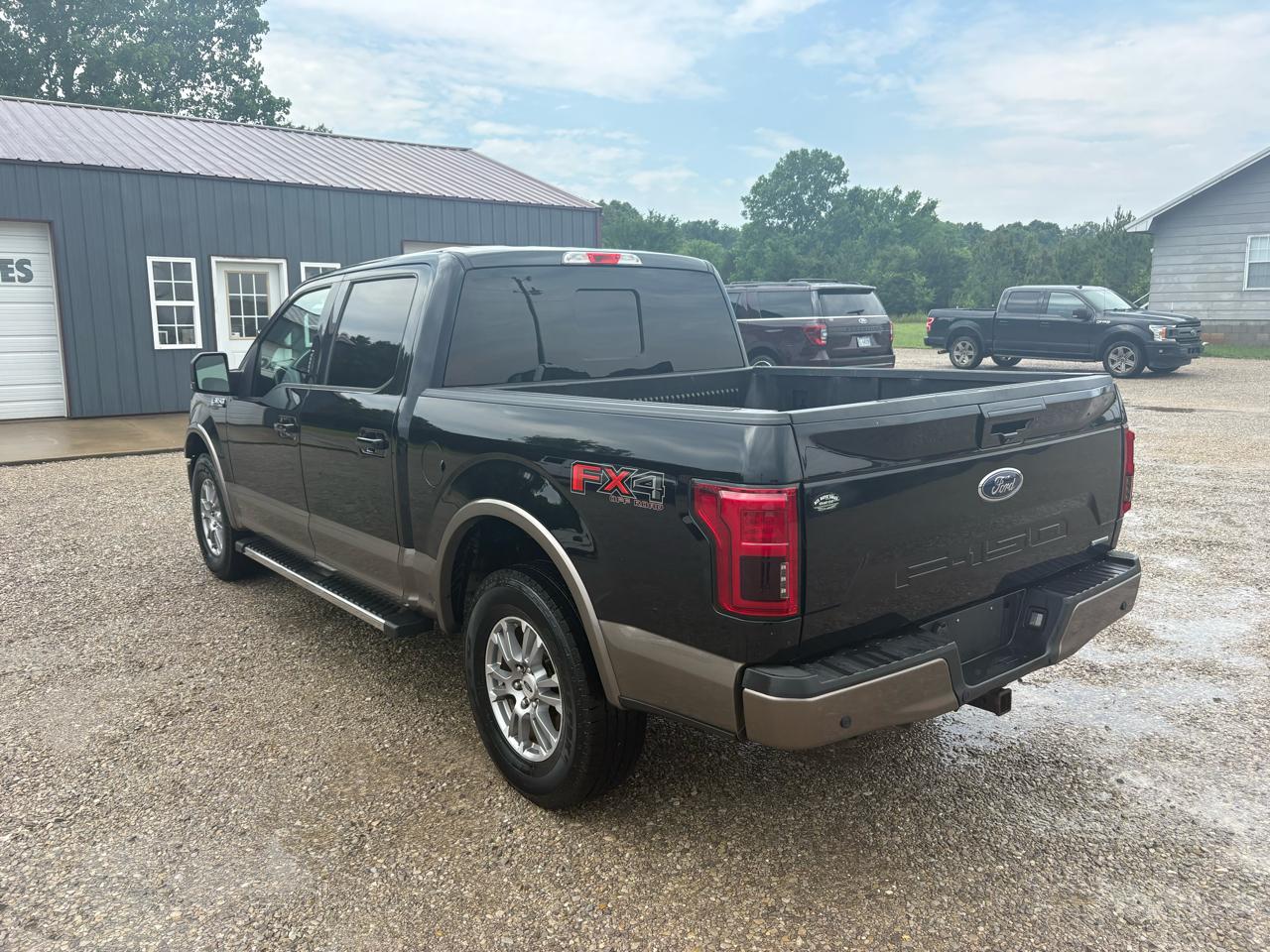 Ford F-150 4WD SuperCrew 139" Lariat 2018