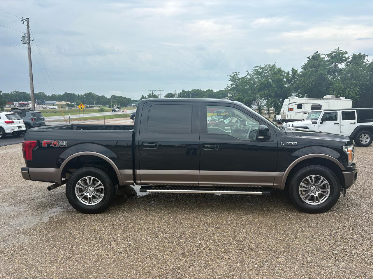 Ford F-150 4WD SuperCrew 139" Lariat 2018