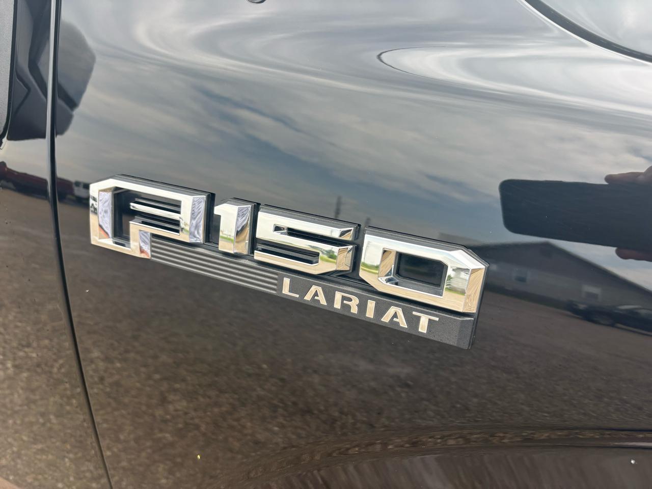 Ford F-150 4WD SuperCrew 139" Lariat 2018