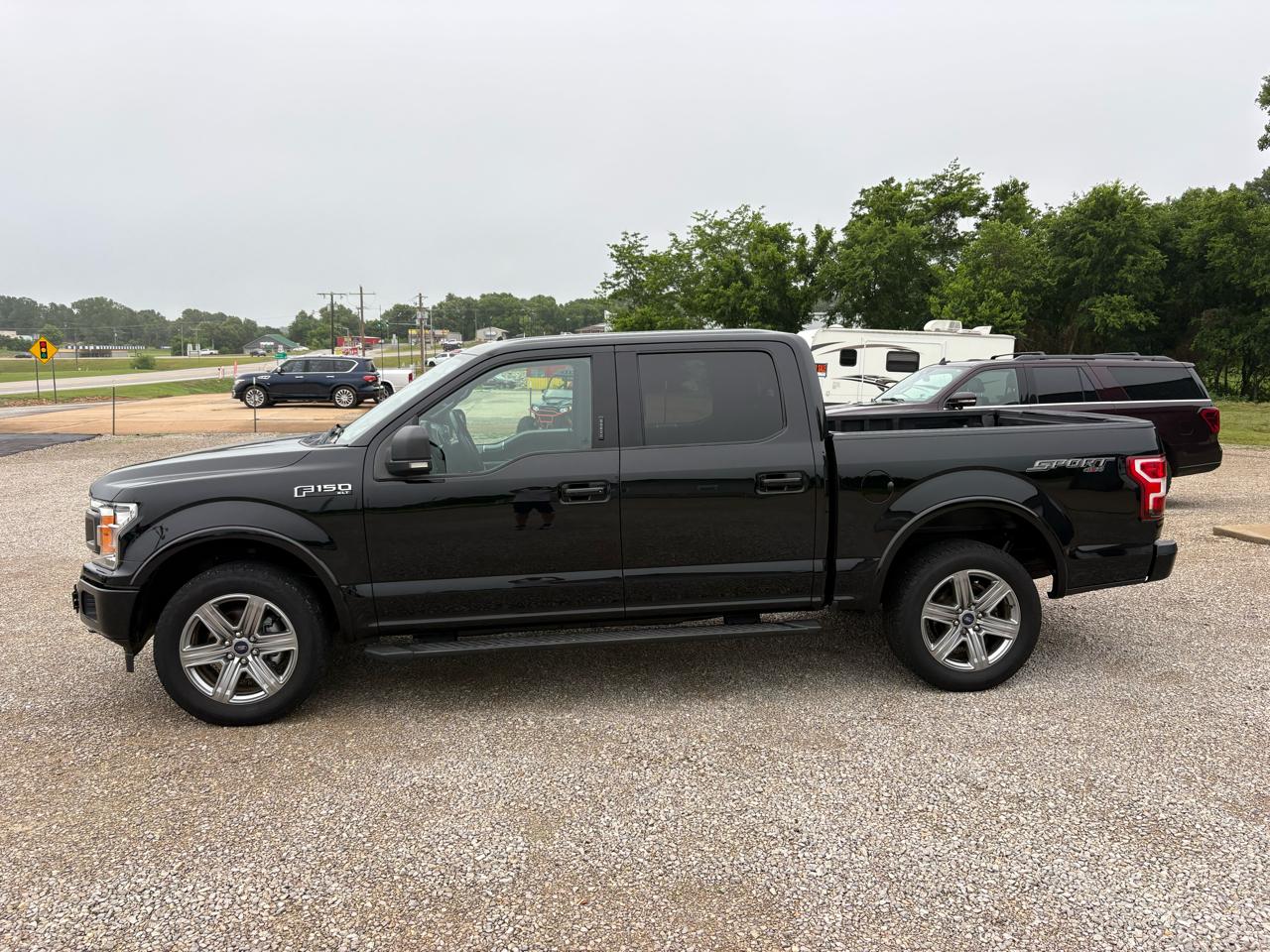 Ford F-150 4WD SuperCrew 139" XLT 2018