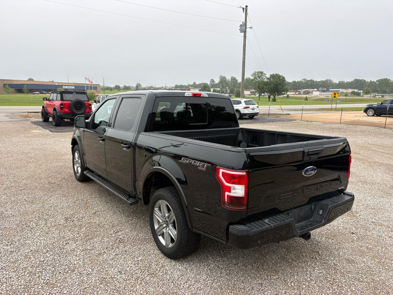 Ford F-150 4WD SuperCrew 139" XLT 2018