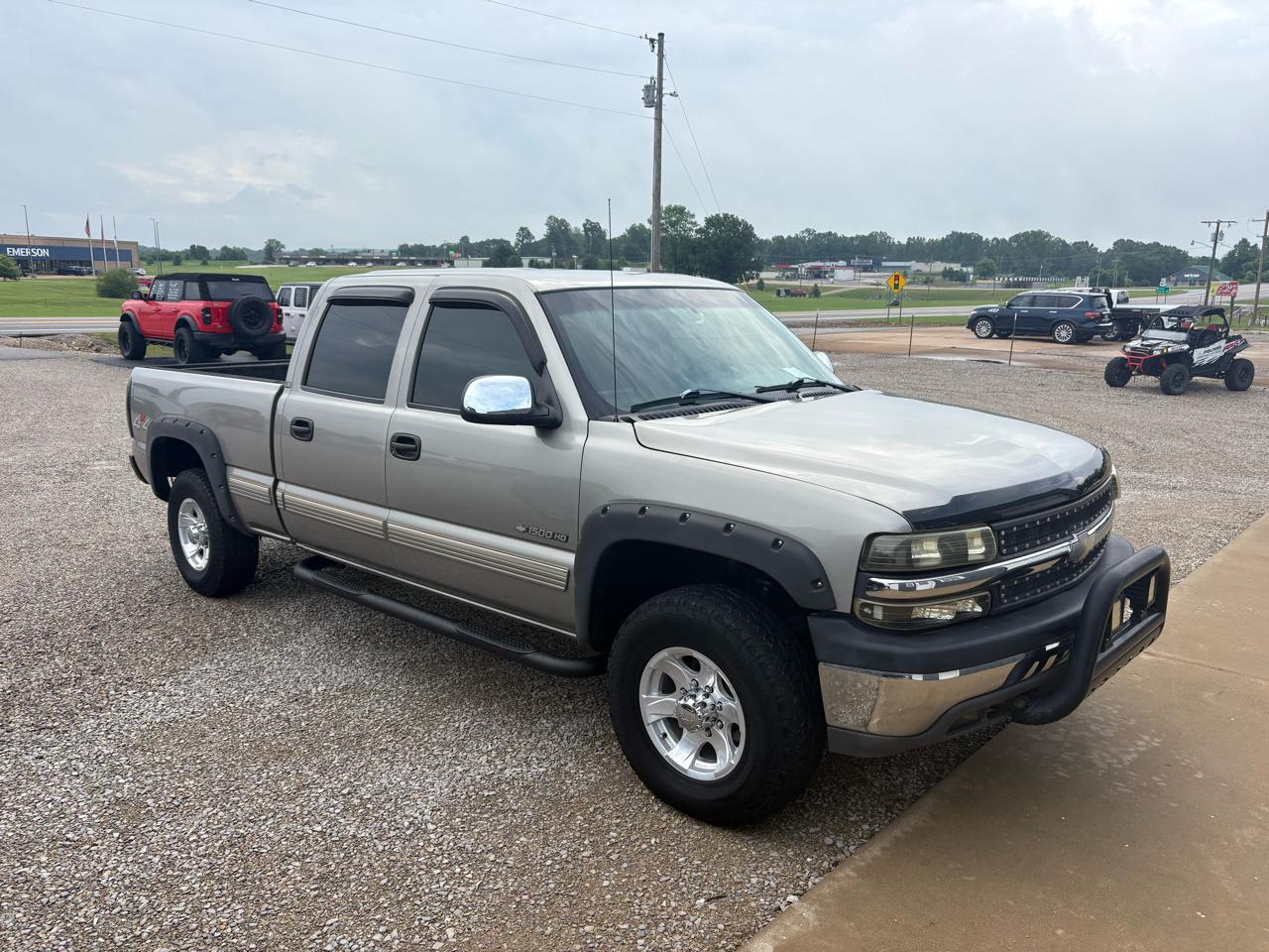 Chevrolet Silverado 1500HD HD Crew Cab LS 4WD 2002