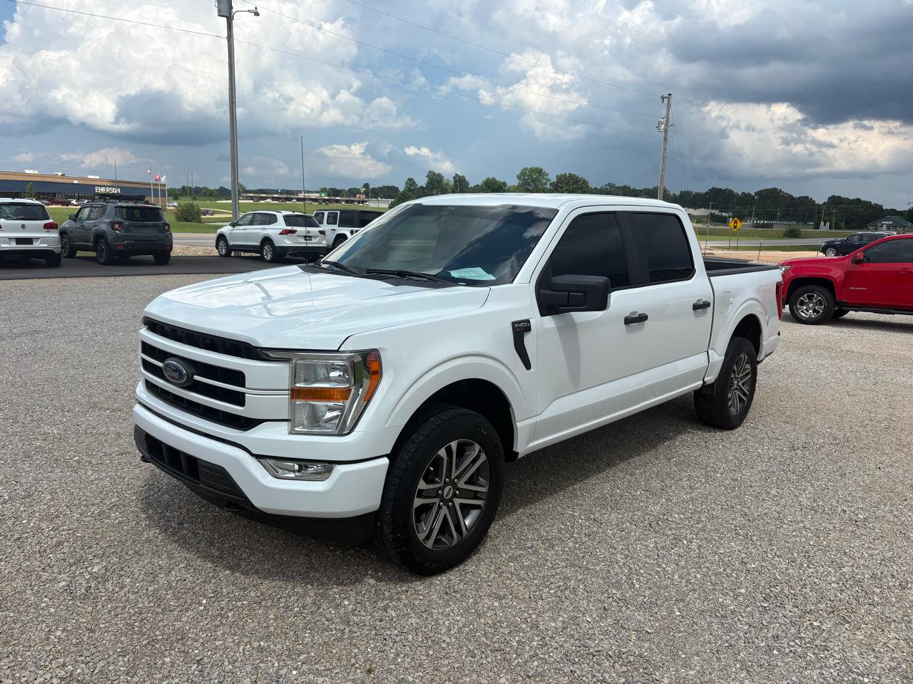 Ford F-150 4WD SuperCrew 139" XLT 2021