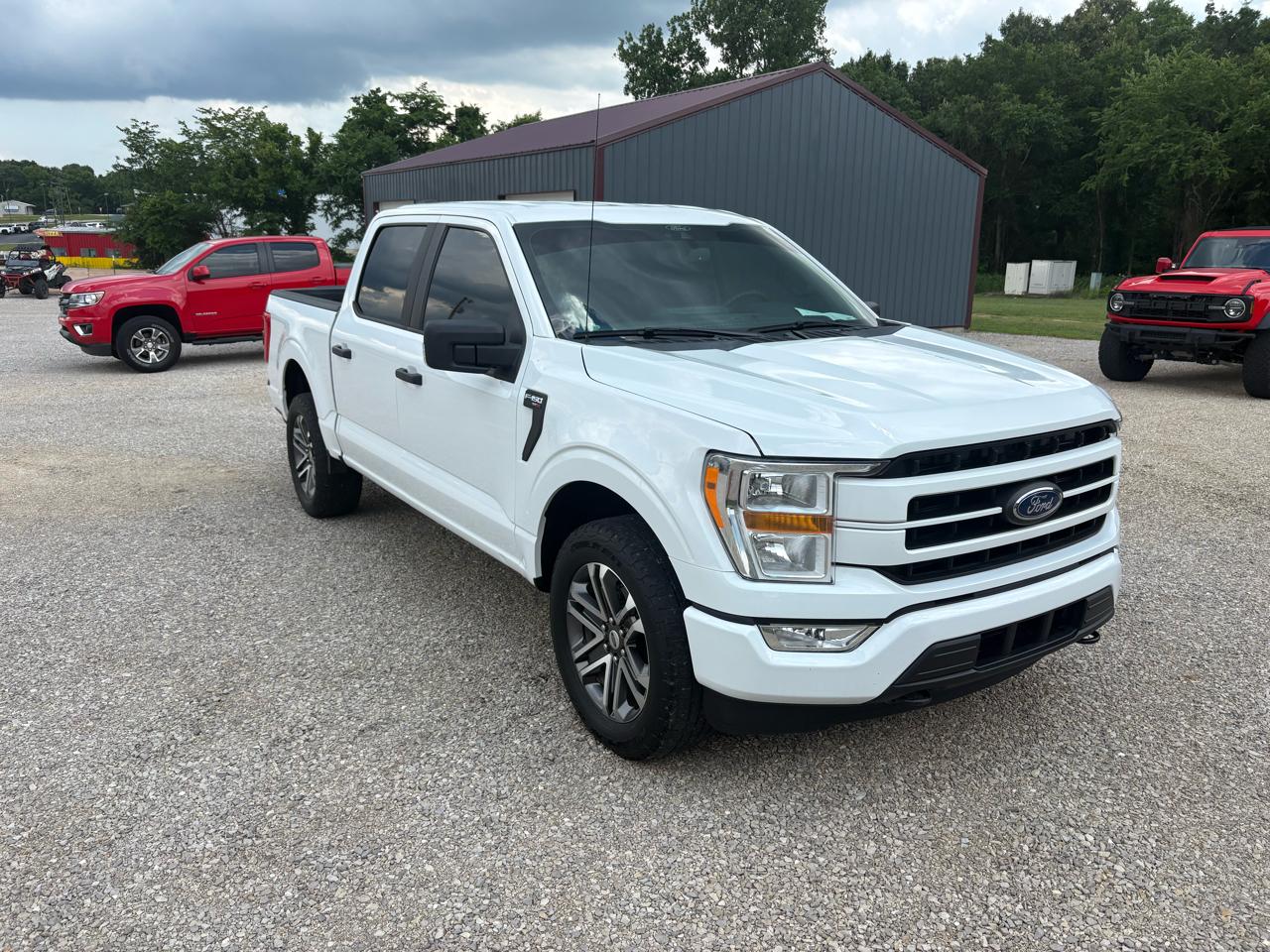 Ford F-150 4WD SuperCrew 139" XLT 2021