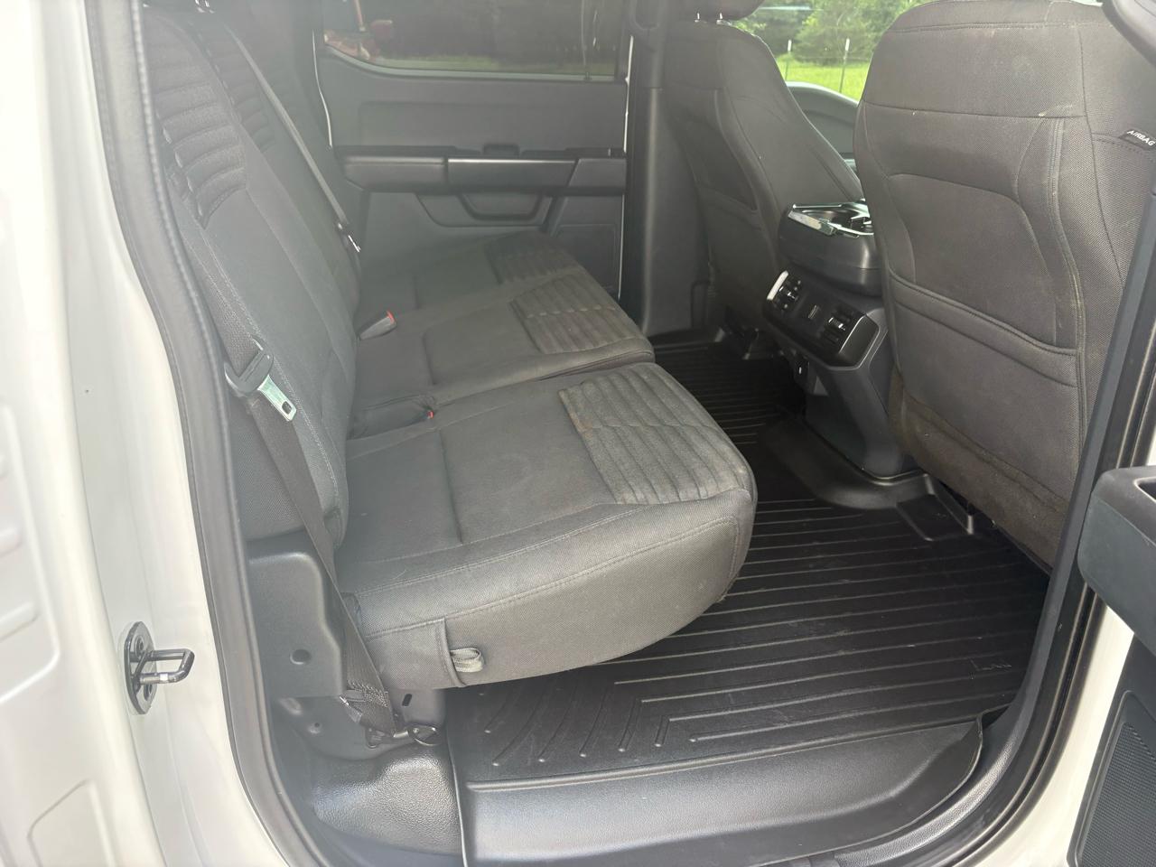 Ford F-150 4WD SuperCrew 139" XLT 2021