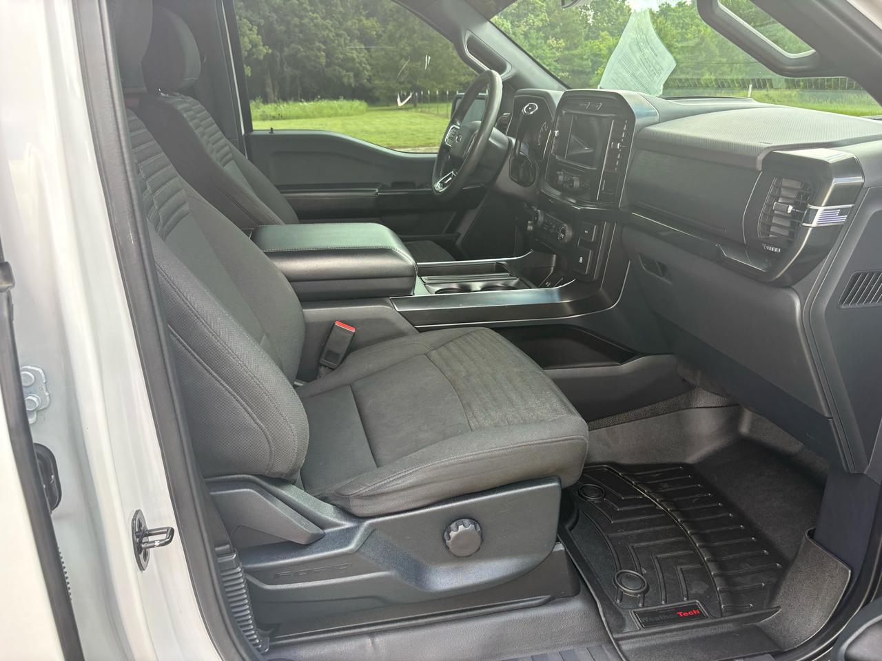 Ford F-150 4WD SuperCrew 139" XLT 2021