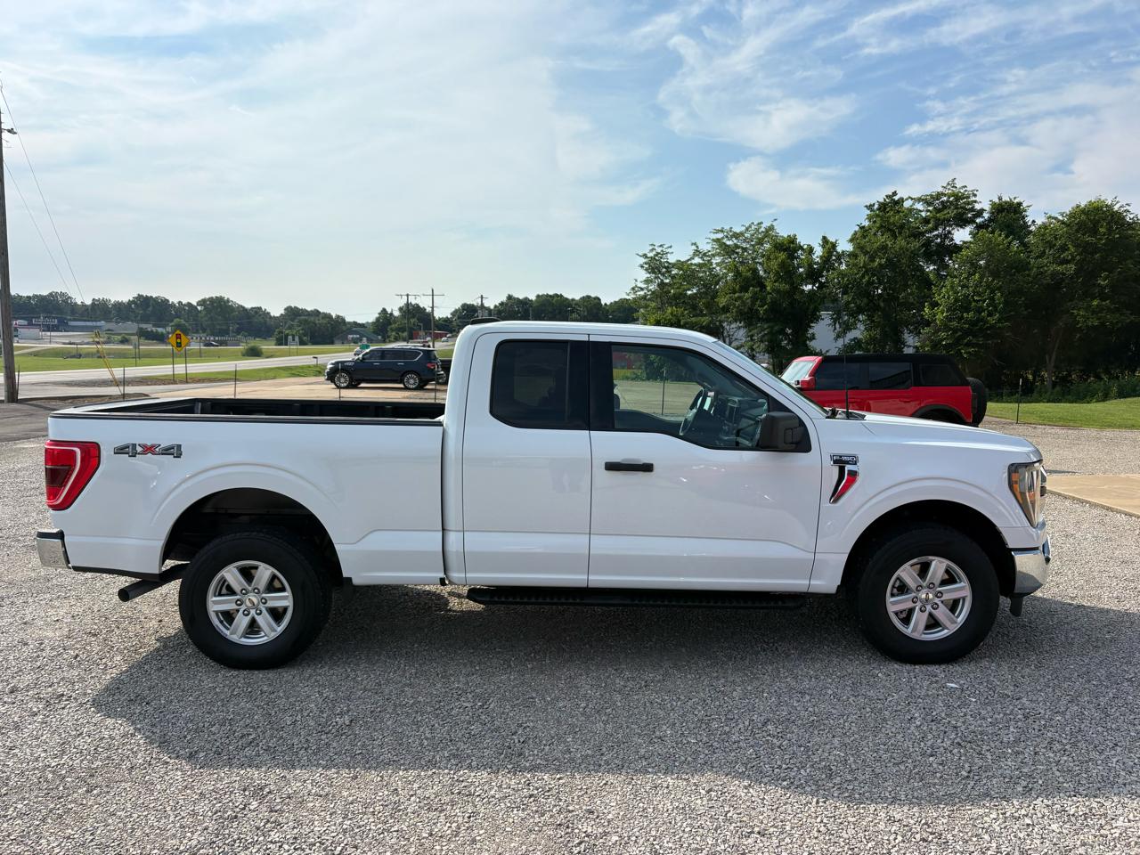 Ford F-150 4WD SuperCab 133" XLT 2023