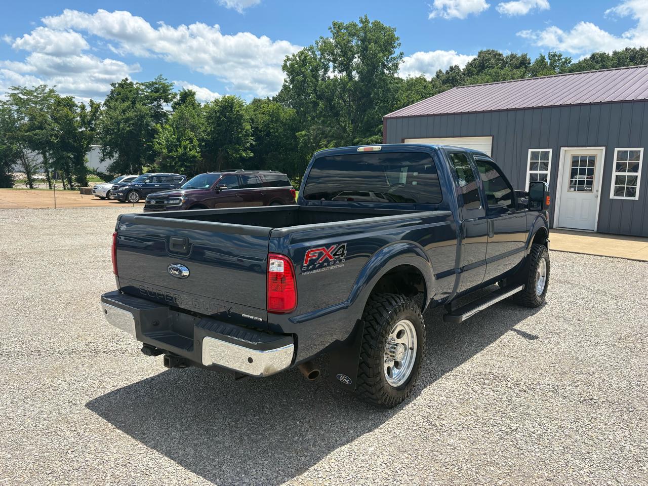 Ford F-250 SD FX4 SuperCab 4WD 2016