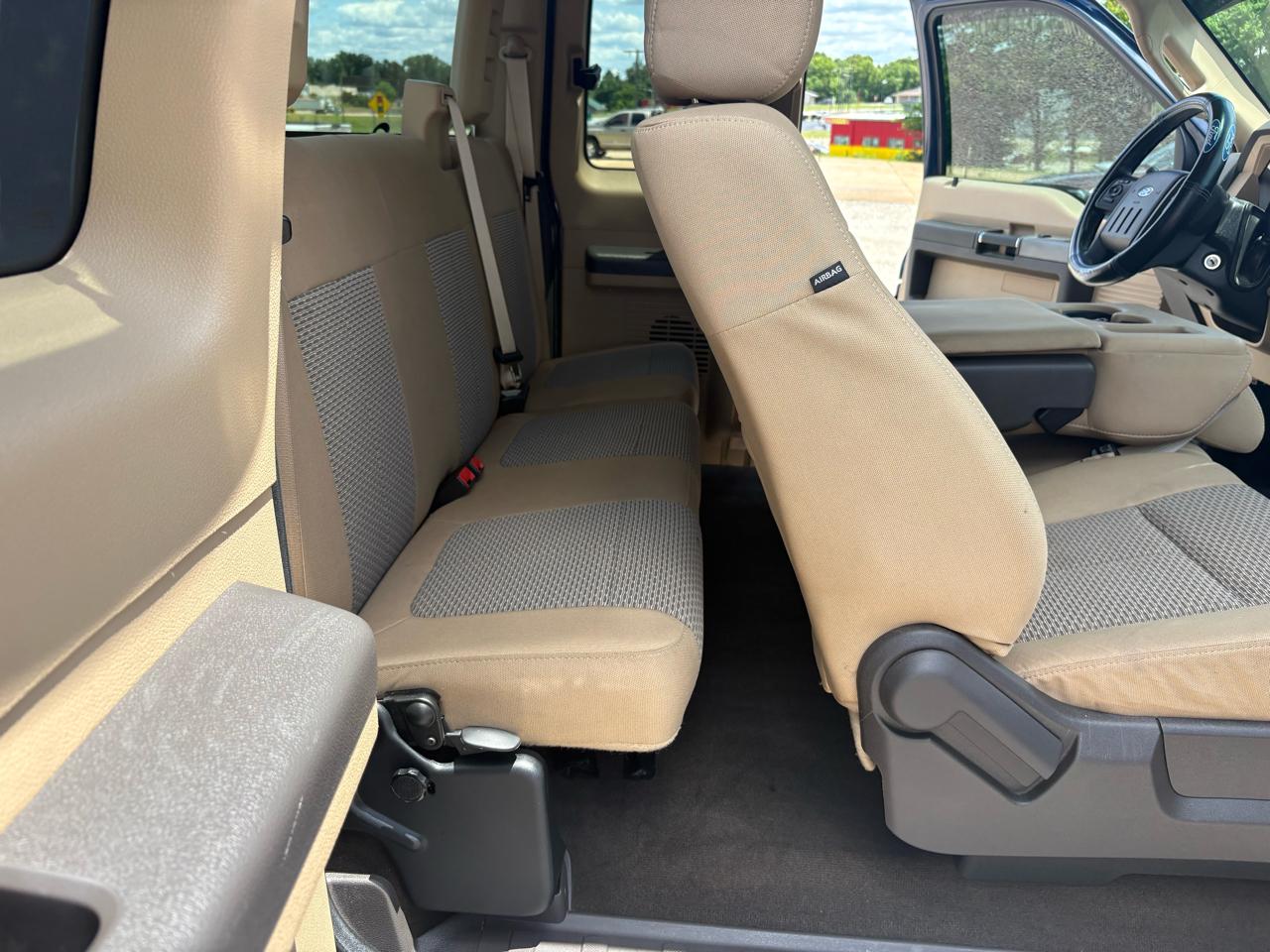 Ford F-250 SD FX4 SuperCab 4WD 2016