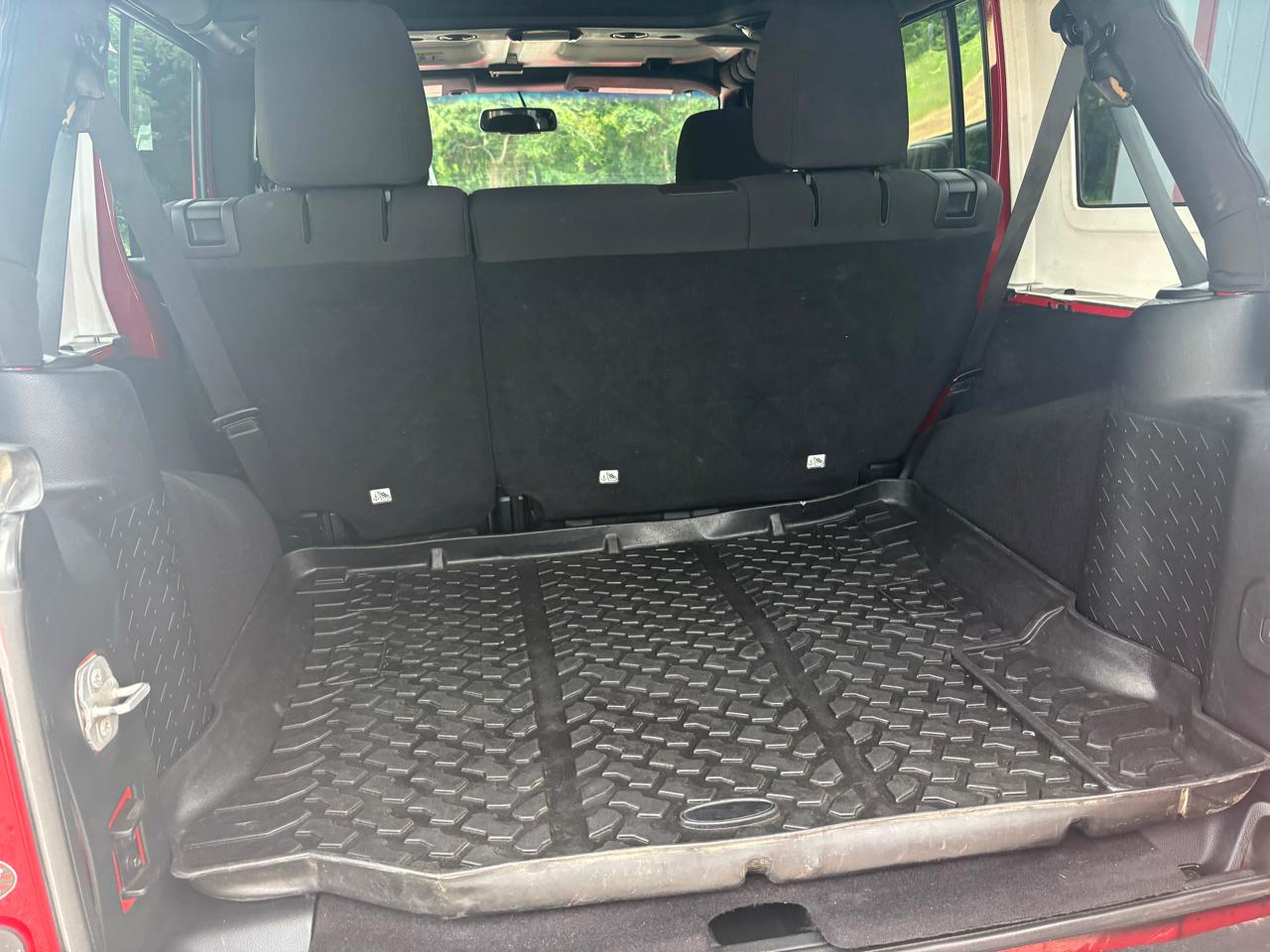 Jeep Wrangler Unlimited Sport 4WD 2014