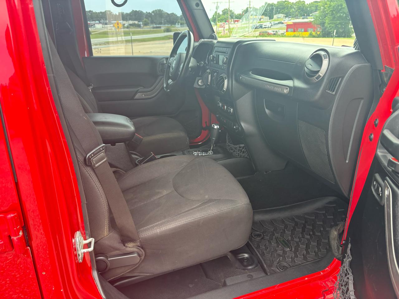 Jeep Wrangler Unlimited Sport 4WD 2014