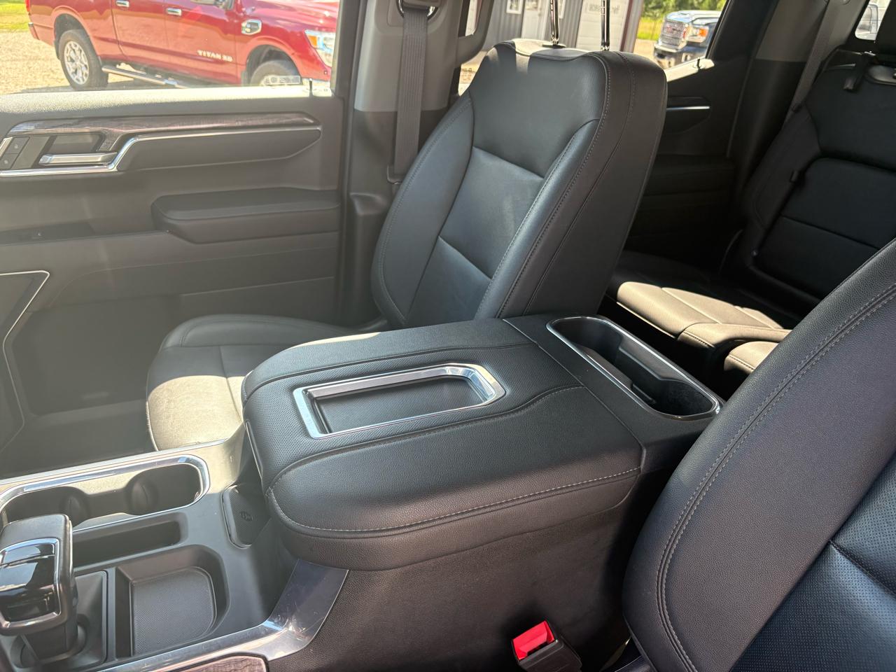 Chevrolet Silverado 1500 4WD Crew Cab 143.5" LTZ w/2LZ 2022
