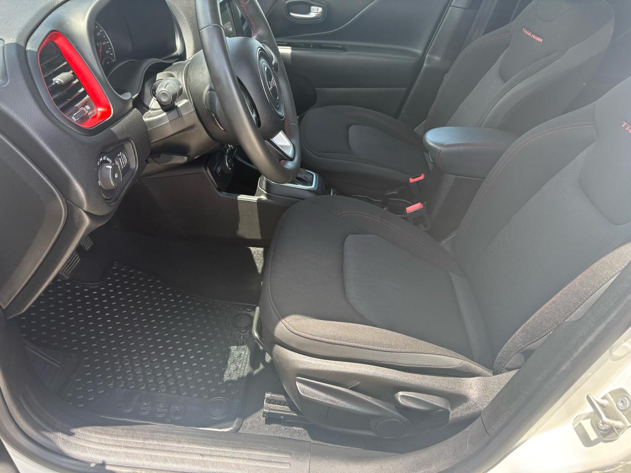 Jeep Renegade Trailhawk 2023
