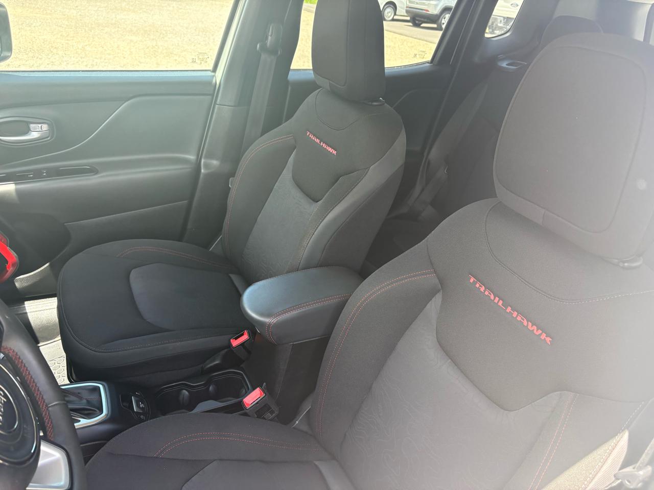 Jeep Renegade Trailhawk 2023