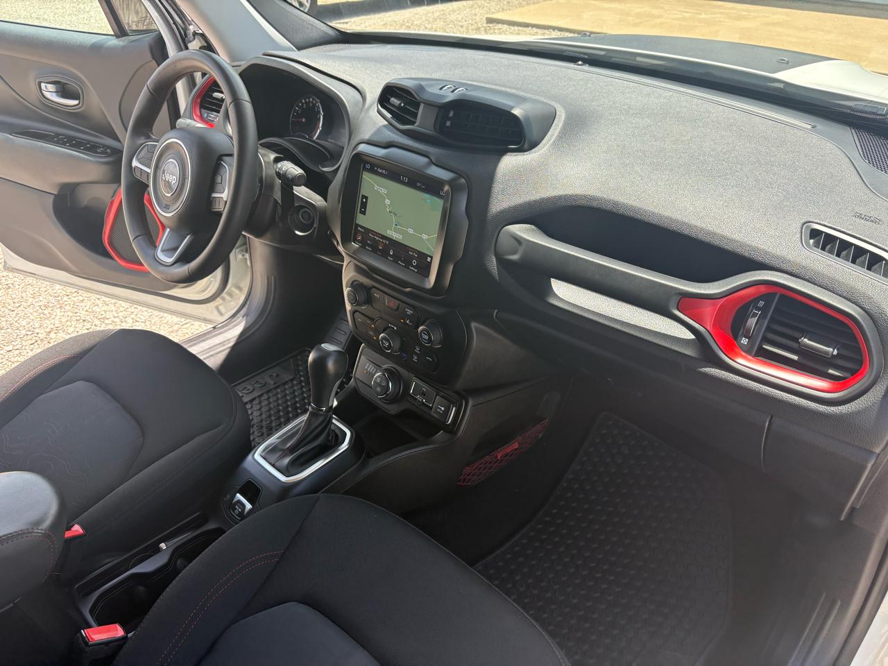 Jeep Renegade Trailhawk 2023