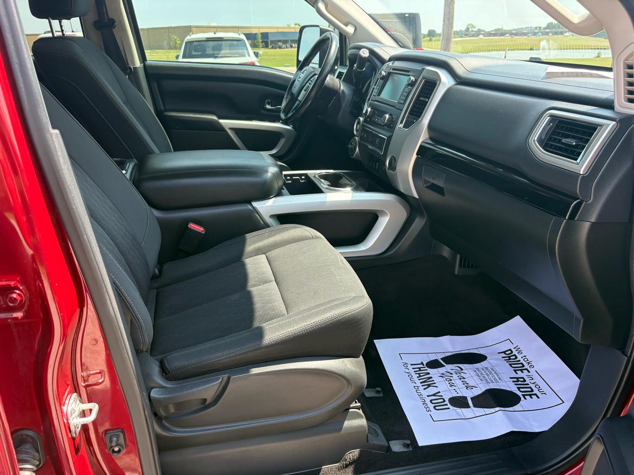 Nissan Titan XD PRO-4X Crew Cab 4WD Diesel 2019