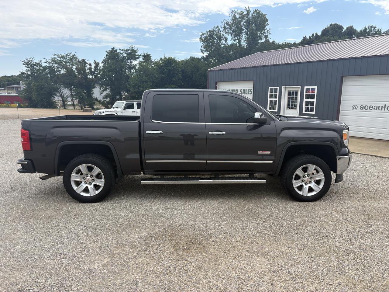 GMC Sierra 1500 4WD Crew Cab 143.5" SLT 2014