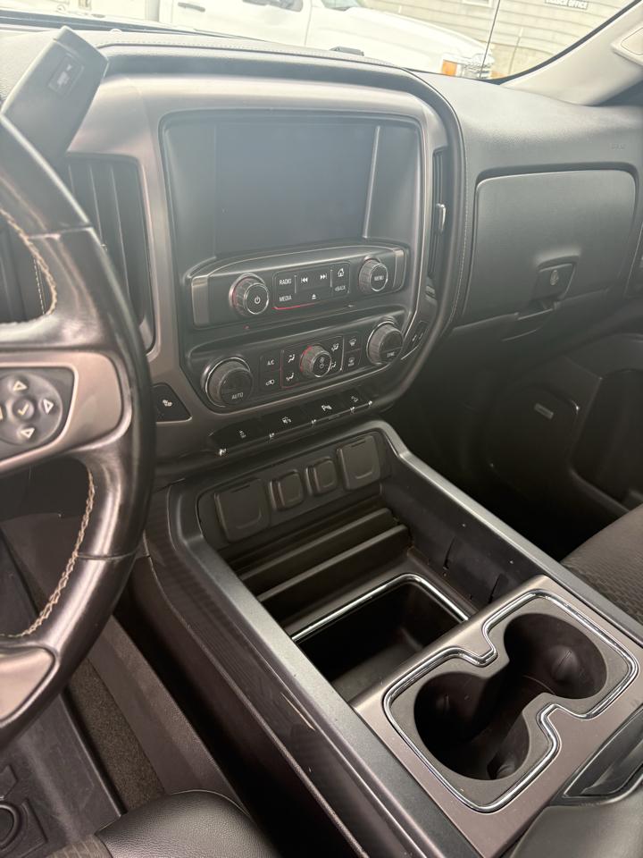 GMC Sierra 1500 4WD Crew Cab 143.5" SLT 2014