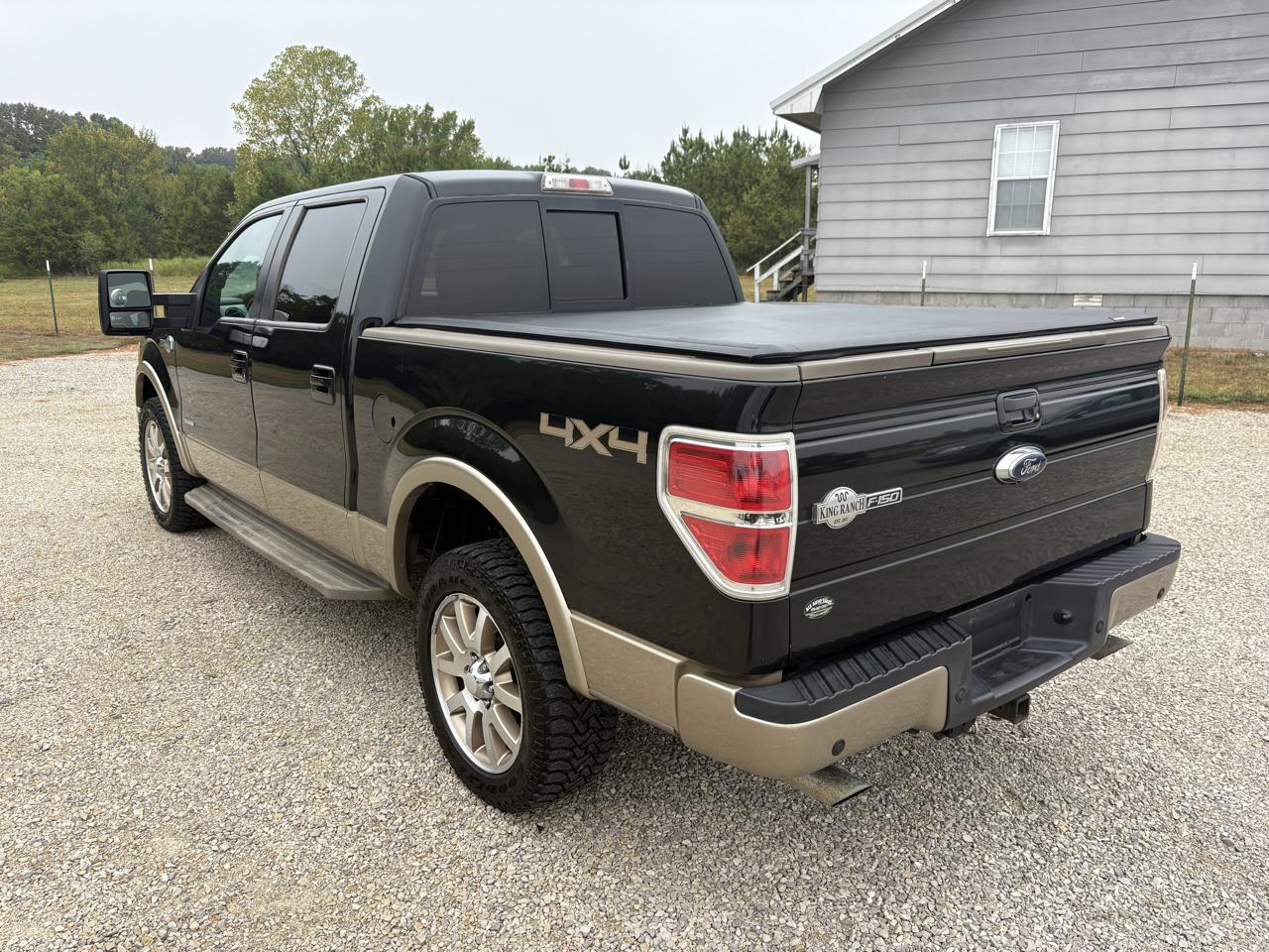 Ford F-150 4WD SuperCrew 145" King Ranch 2013