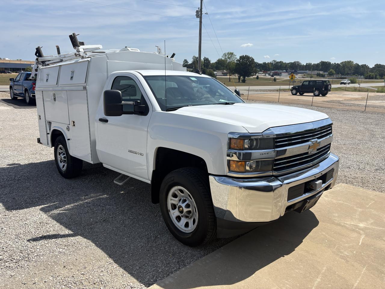 Chevrolet Silverado 3500HD 2WD Reg Cab 142" Work Truck 2015